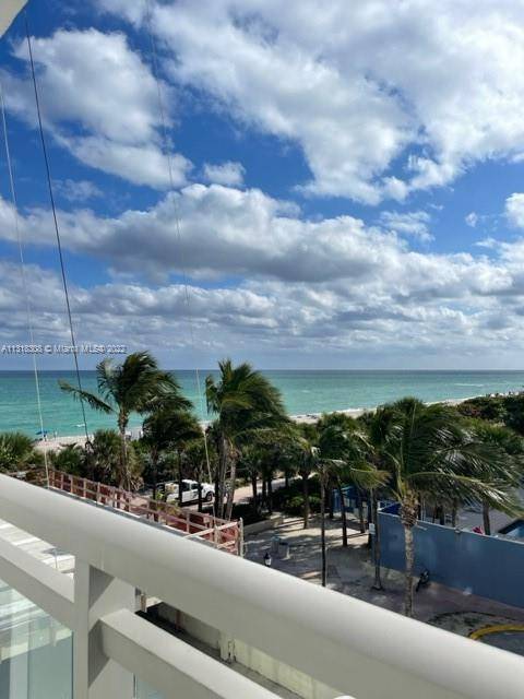 7135 Collins Ave #415