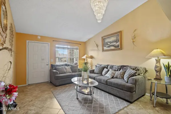 6808 W Sunnyside Drive, Peoria, AZ 85345