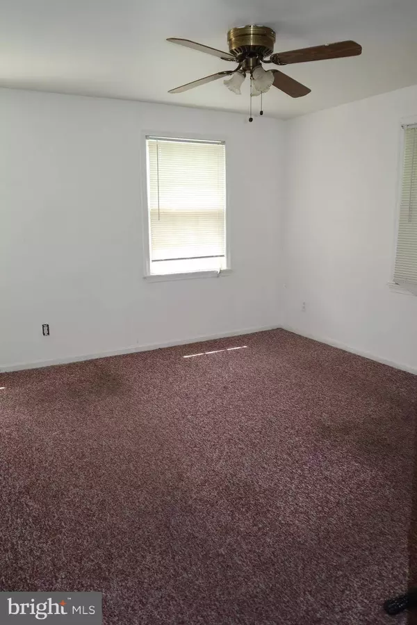 3820 SOUTHERN AVE SE #A, Washington, DC 20020