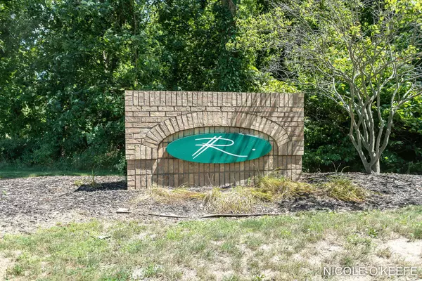 8033 Lionel SW Drive, Byron Center, MI 49315