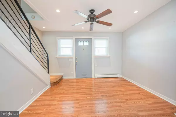 880 BRIDGE ST, Philadelphia, PA 19124