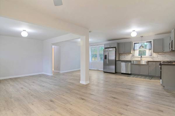 5305 Mcroy Street, North Charleston, SC 29418