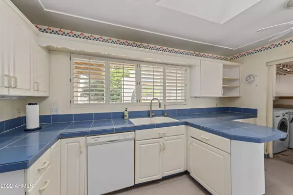 3446 N 47TH Street, Phoenix, AZ 85018