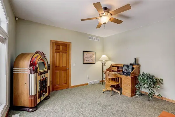 5942 County Road K, Westport, WI 53597