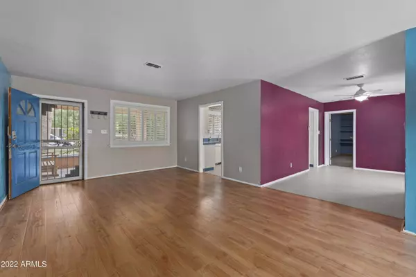 3446 N 47TH Street, Phoenix, AZ 85018