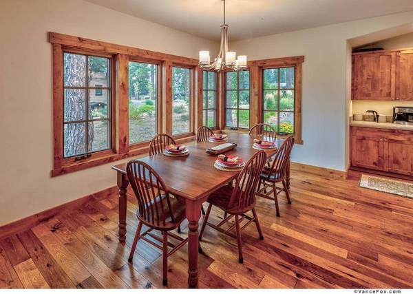 11082 Meek Court, Truckee, CA 96161-0000