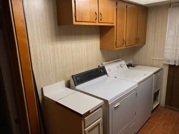 104 Red Bud DR, Joliet, IL 60433