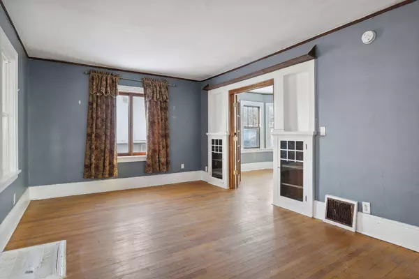 1335 Payne AVE, Saint Paul, MN 55130