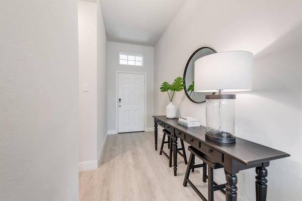 1416 Lakeview Drive, Pelican Bay, TX 76020