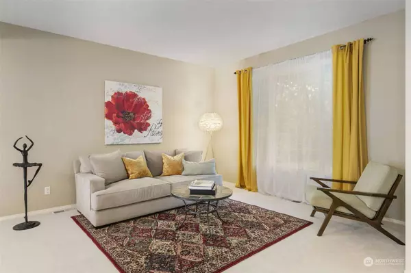 16092 Cassie PL NW, Poulsbo, WA 98370