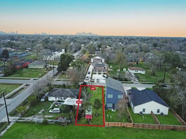 4804 Wilmington ST, Houston, TX 77033