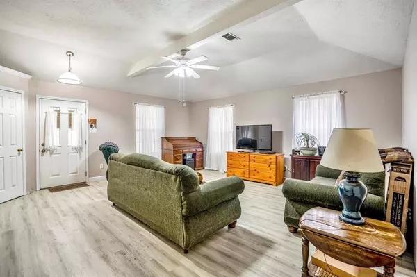 4902 Maurita DR, Spring, TX 77373