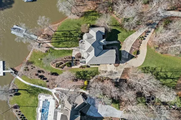 272 Heels CT, Lexington, NC 27292