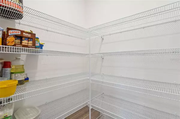 16905 APRIL PLUSH DR, Wimauma, FL 33598