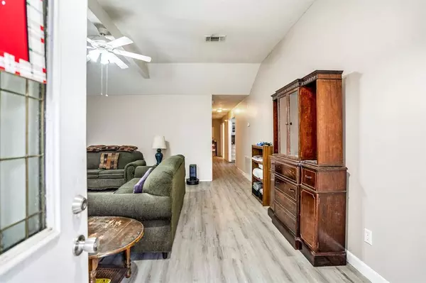 4902 Maurita DR, Spring, TX 77373