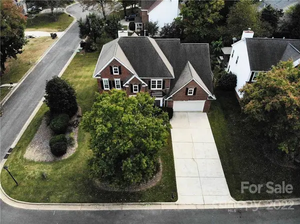 2609 Lamp Post LN, Kannapolis, NC 28081