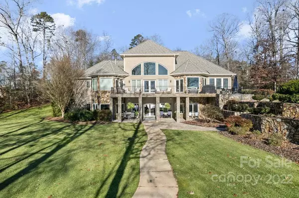 272 Heels CT, Lexington, NC 27292