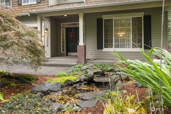 16092 Cassie PL NW, Poulsbo, WA 98370