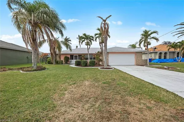 2322 SE 10th PL, Cape Coral, FL 33990