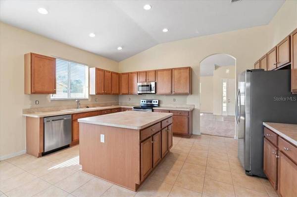 14045 WAKE ROBIN DR, Brooksville, FL 34604