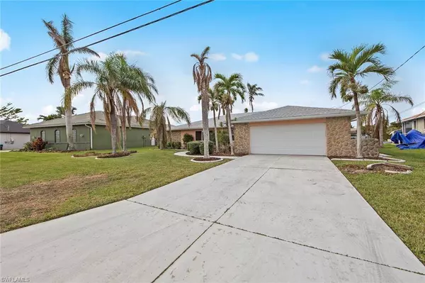 2322 SE 10th PL, Cape Coral, FL 33990