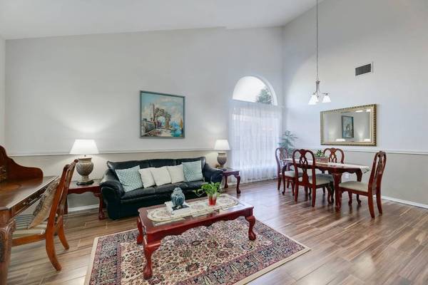 8136 Osborne DR, Austin, TX 78729