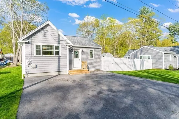 18 Forest Park Ave, Tyngsborough, MA 01879