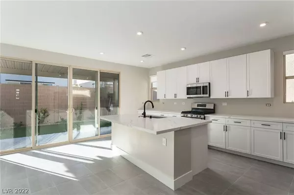 4121 Prairie Star Avenue, Las Vegas, NV 89141