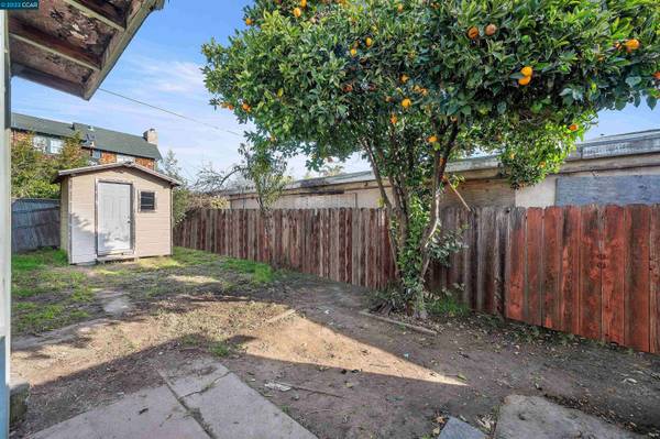 5480 Bancroft Ave, Oakland, CA 94601
