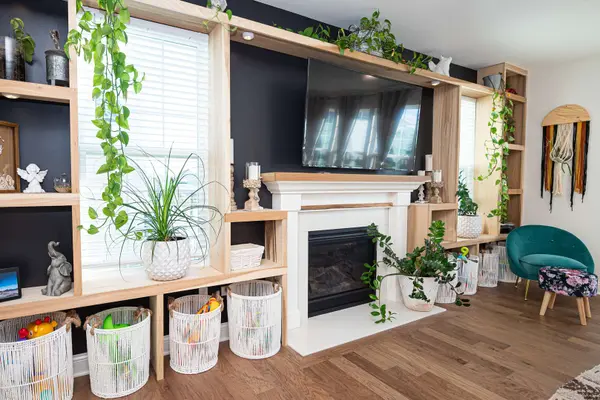 3629 Eldorado RD, Elgin, IL 60124