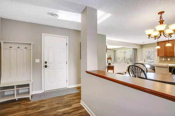 2169 Cedar Grove TRL, Eagan, MN 55122