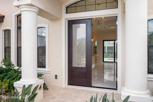 581 SHEARWOOD DR, Flagler Beach, FL 32136