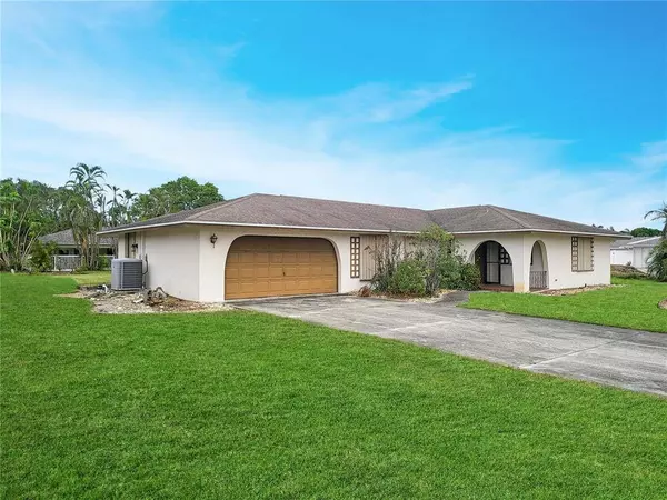 1365 WHISKEY CREEK DR, Fort Myers, FL 33919
