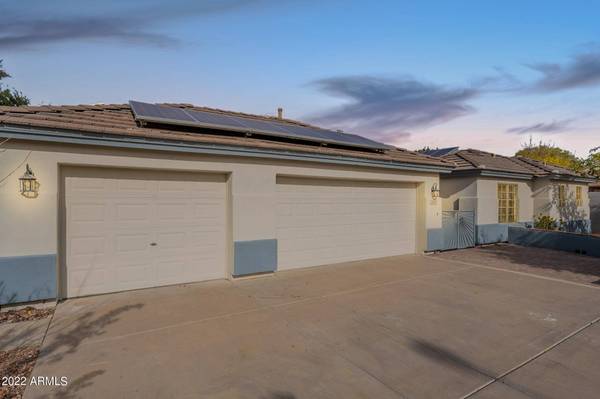 3062 E HALE Street, Mesa, AZ 85213