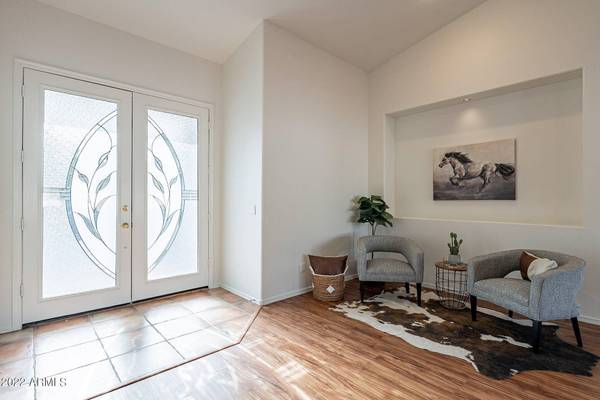 3062 E HALE Street, Mesa, AZ 85213