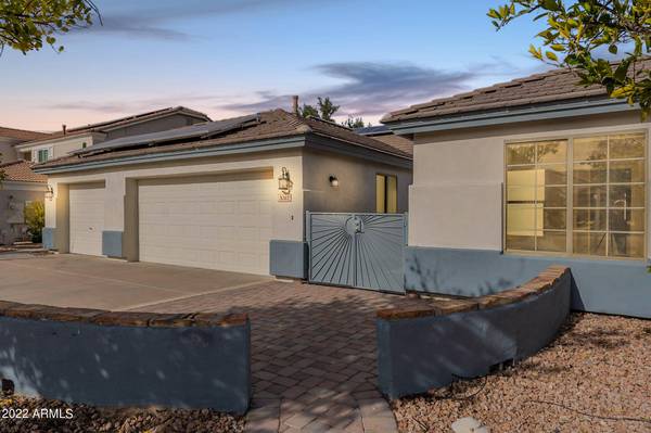 3062 E HALE Street, Mesa, AZ 85213