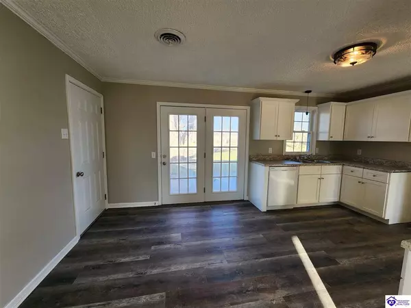 1466 Millerstown Road, Clarkson, KY 42726