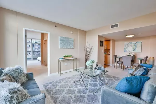 425 W Beech ST #715, San Diego, CA 92101