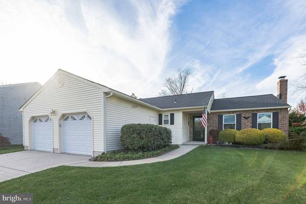 5 LANCASTER DR, Marlton, NJ 08053