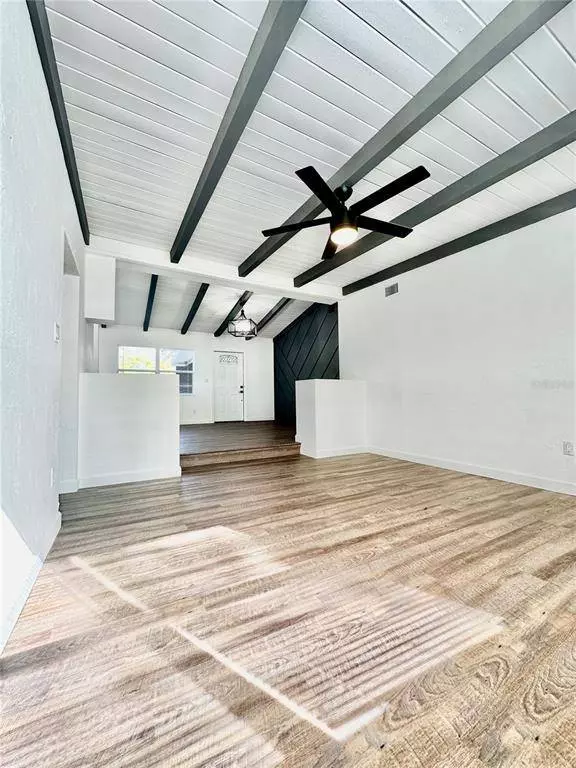 5068 JERSEY AVE S, Gulfport, FL 33707