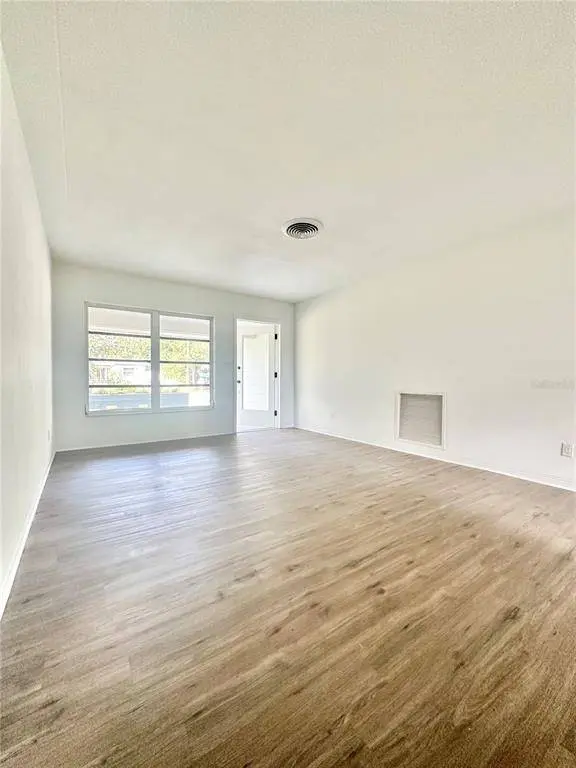 914 FREEMONT ST S, Gulfport, FL 33707