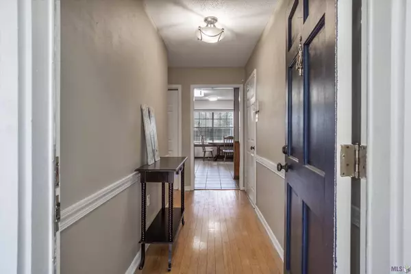 17433 BREMAN DR, Baton Rouge, LA 70817