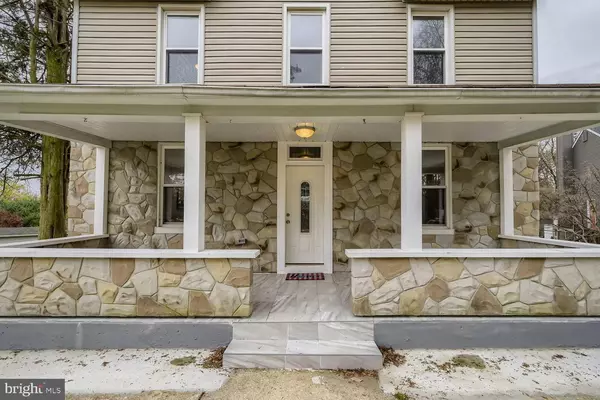 2831 SUMMIT AVE, Parkville, MD 21234