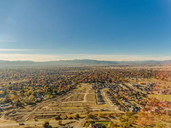 3266 Annapolis DR, Medford, OR 97504