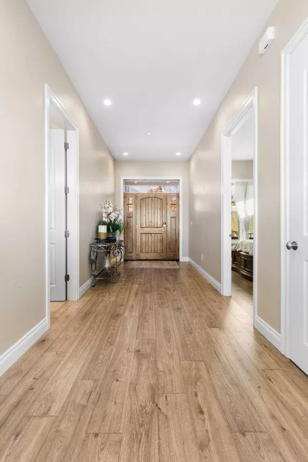 3266 Annapolis DR, Medford, OR 97504