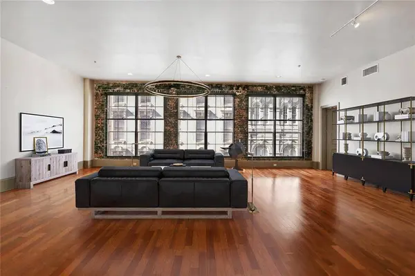 821 PERDIDO ST #3A, New Orleans, LA 70112