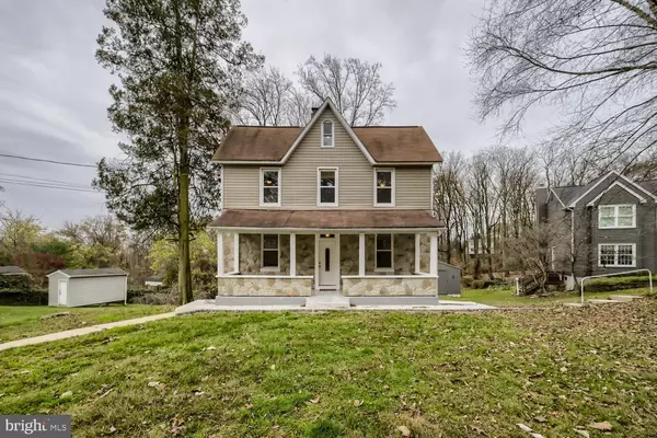 2831 SUMMIT AVE, Parkville, MD 21234