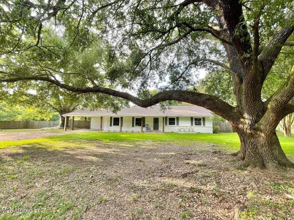 225 Lowe Circle None #None, Richland, MS 39218