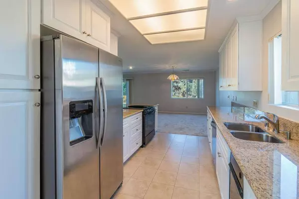 6850 Clara Lee AVE, San Diego, CA 92120