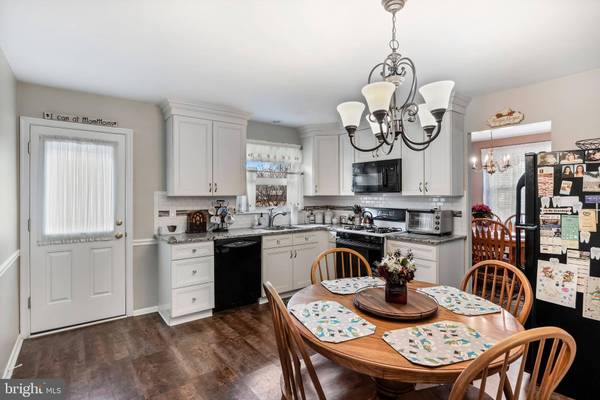 1005 EDGEWOOD LN, Cinnaminson, NJ 08077